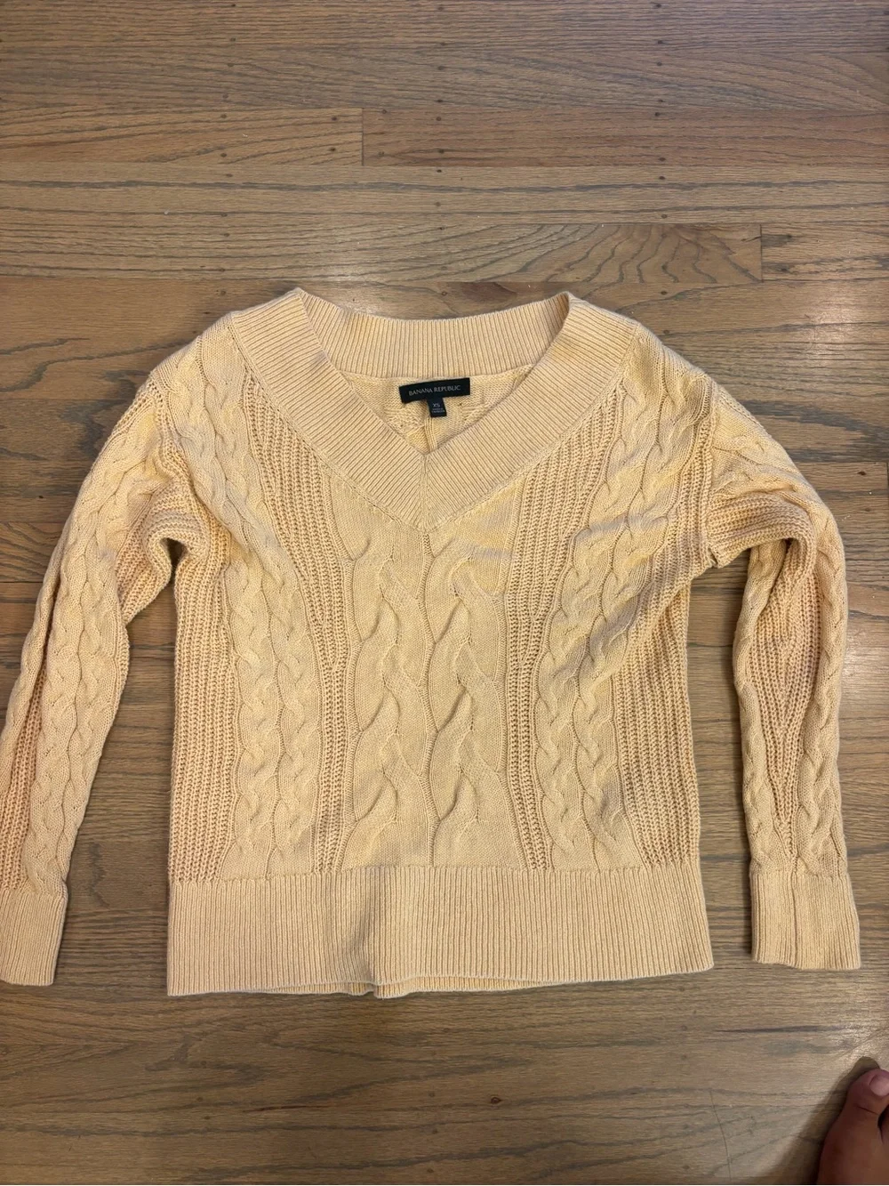 Banana Republic Light Peach Cable Knit V-Neck Sweater